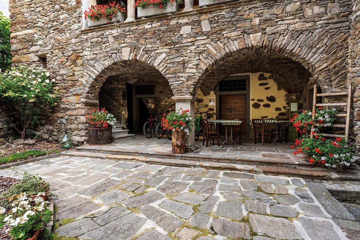 Dimora Storica Casa Vanni Affittacamere Villadossola